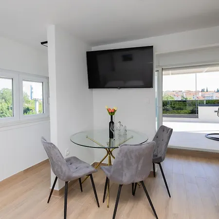Apartment Penthouse Marin With Large Terrace